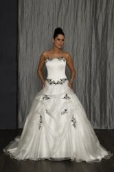 das richtige Brautkleid für die Hochzeit